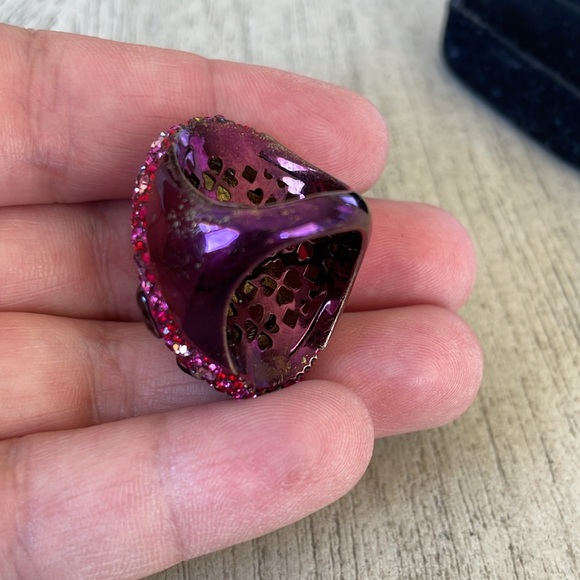 Betsey Johnson Pink Crystal Cluster Ring - Picture 4 of 7